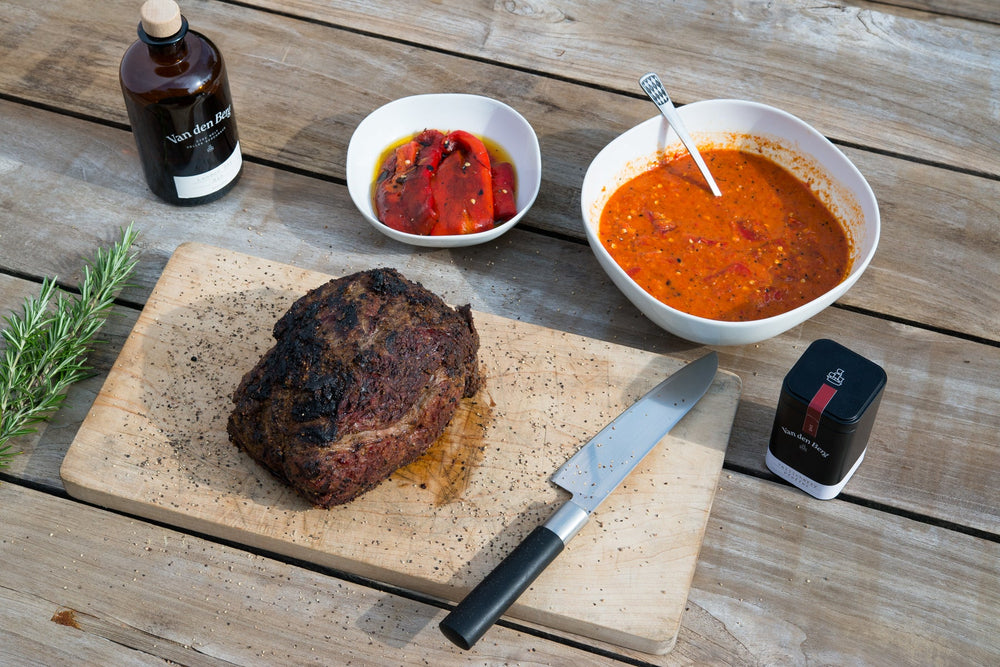 BBQ: Gin-Rib-Eye-Steak mit Paprika-Salsa -  van-den-berg-2