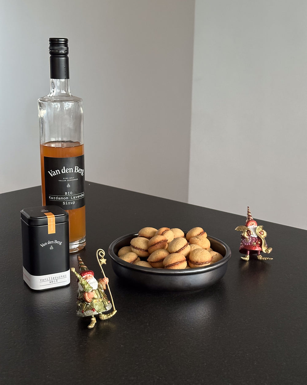Nougat Bissen mit Bourbon Vanille Zucker