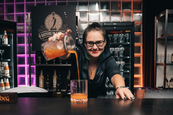 Master Class – Cocktails & Barschule (mit Barchefin Kate Schröder)