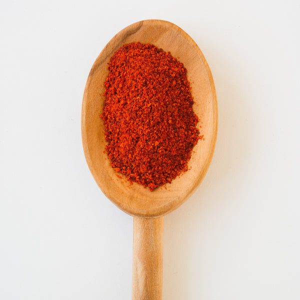 Piment d’Espelette, gemahlen.
