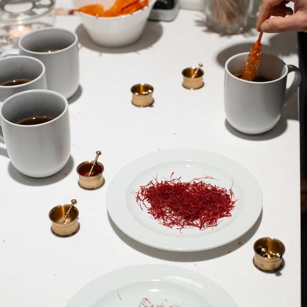 Workshop - Gewürzgeheimnisse aus der Welt des “roten Goldes” mit Bamdad Pouladi