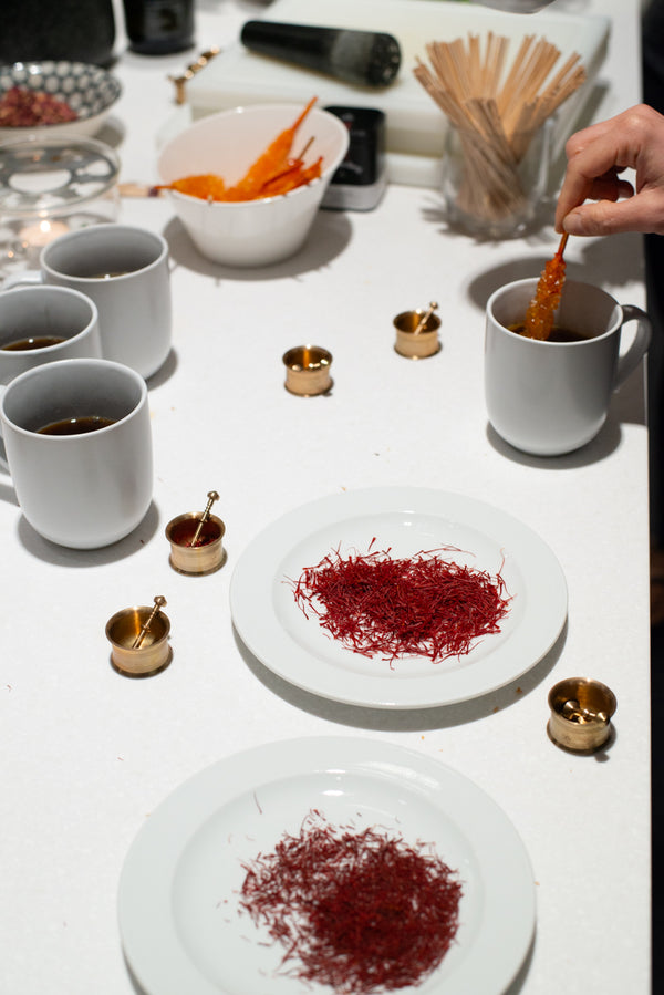 Workshop - Gewürzgeheimnisse aus der Welt des “roten Goldes” mit Bamdad Pouladi