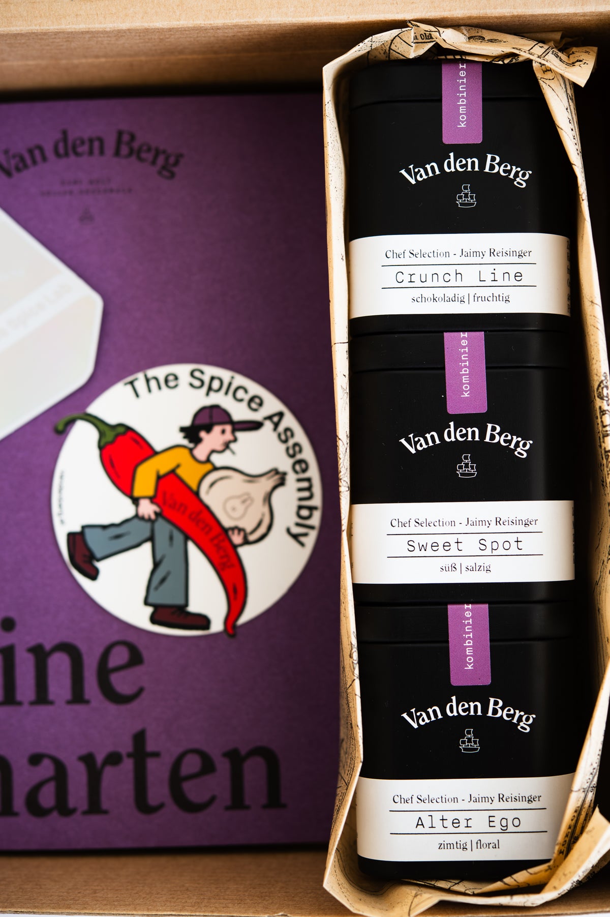 Signature Gewürzbox von Van den Berg × Jaimy Reisinger mit Sweet Spot, Crunch Line, Alter Ego und Rezeptheft