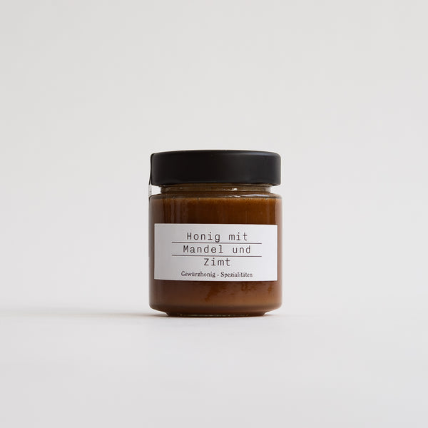 Mandel-Zimt Honig von Van den Berg Gewürzhonig mit Mandeln und Zimt für Frühstück, Desserts und Weihnachtsbäckerei