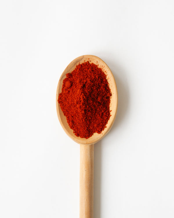 Van den Berg Kashmiri Chili gemahlen auf Löffel