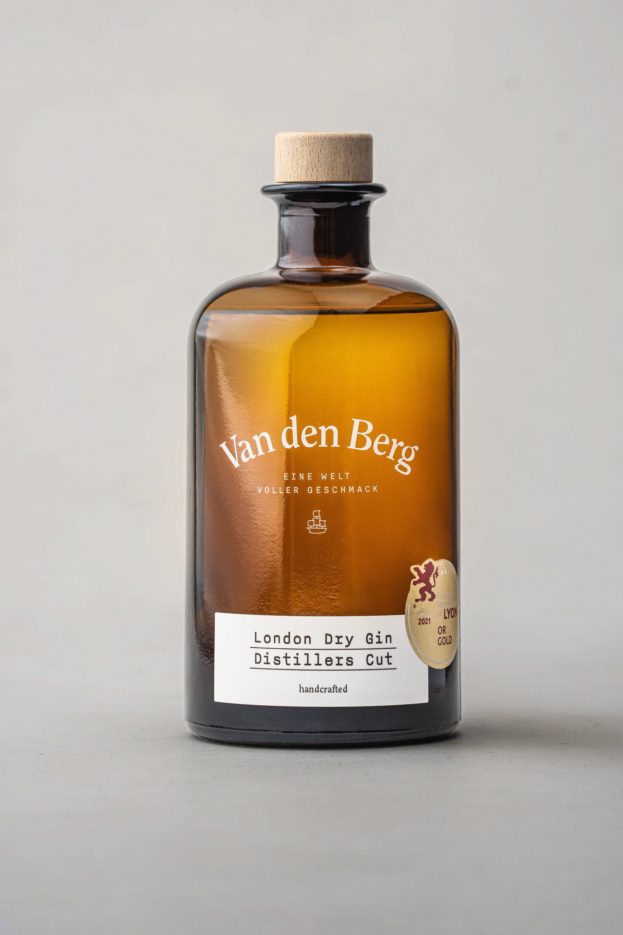 Gin  - Distillers Cut.